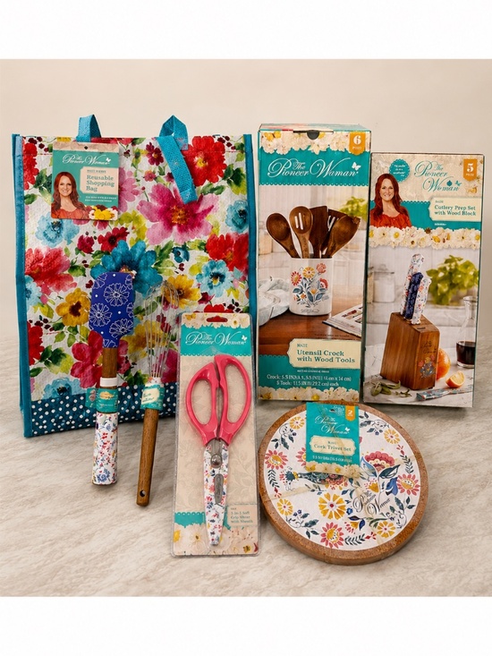 The Pioneer Woman Other - The Pioneer Woman Mazie Collection Bundle | New Kitchen Gift Set